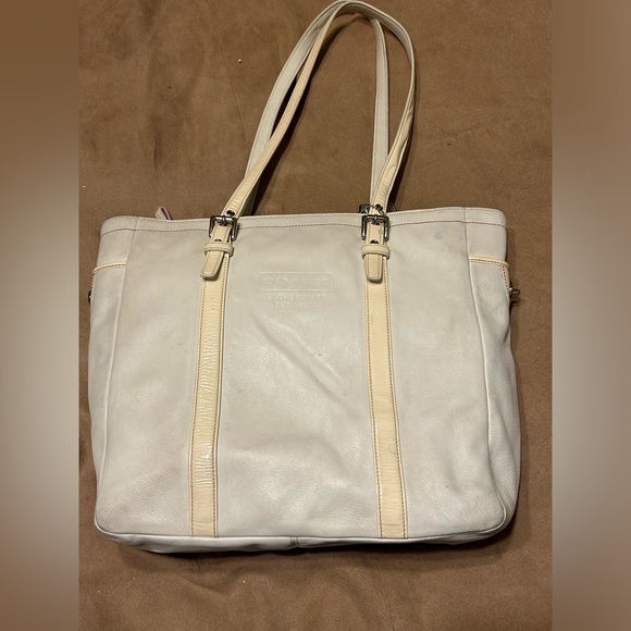 Coach ivory large purse/tote - Picture 1 of 7